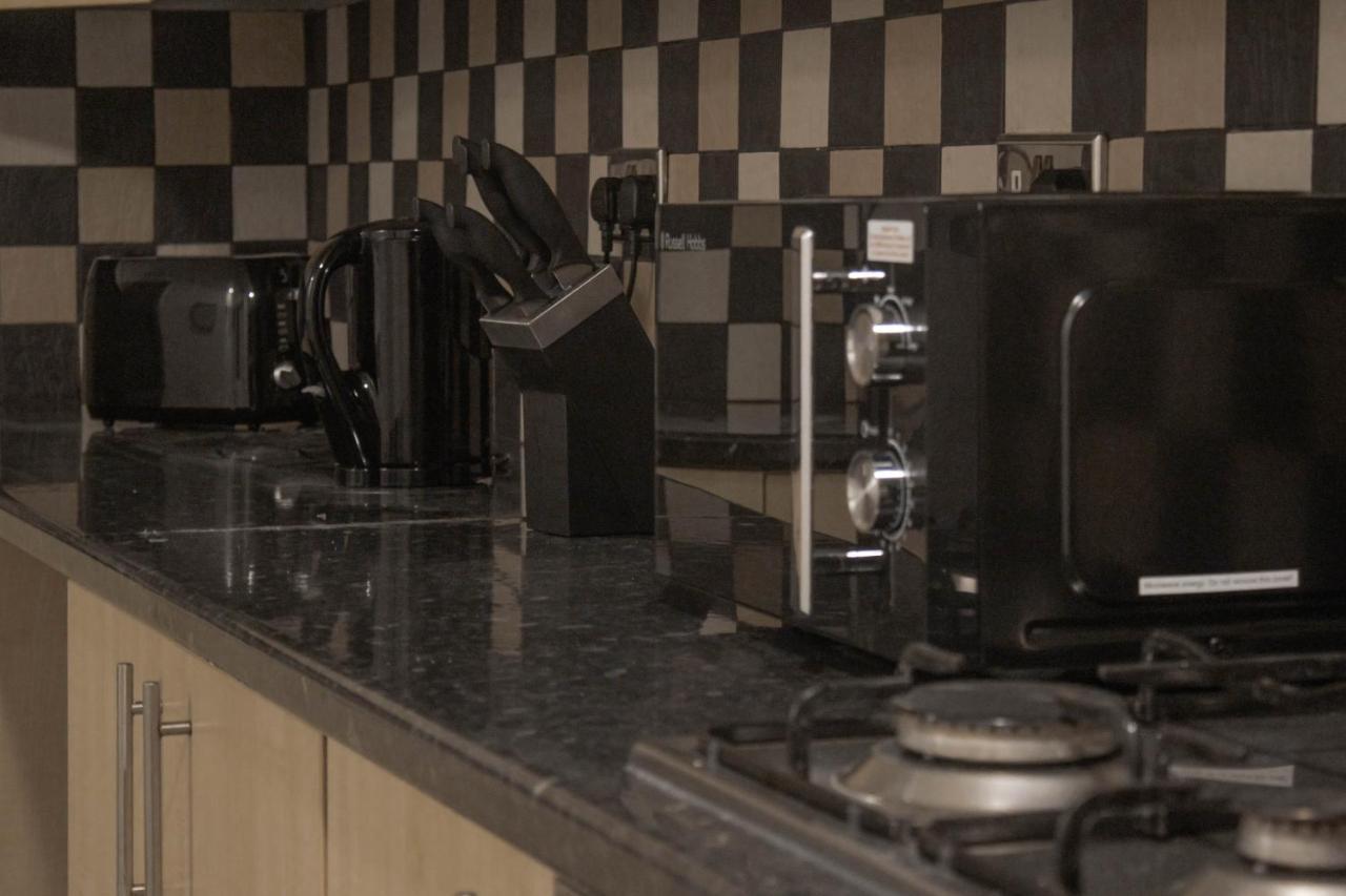 Business Friendly 3Br Home - King Size Beds & Centrally Located Swansea Exterior foto
